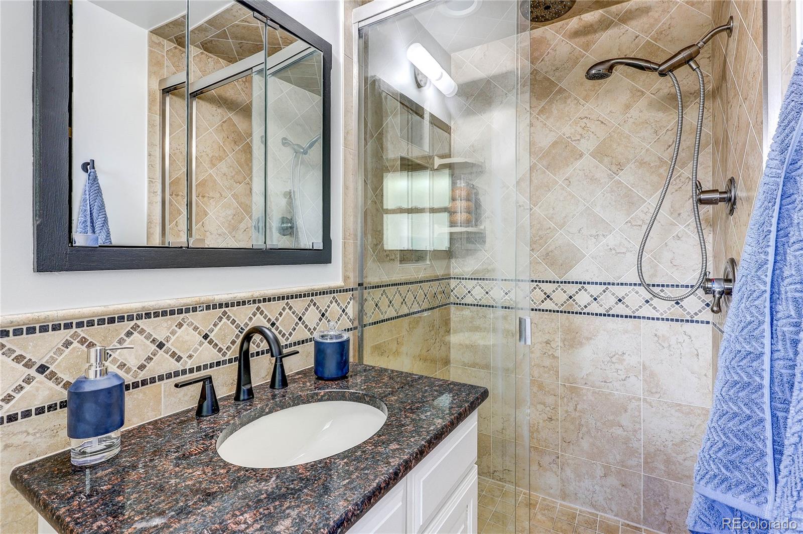 MLS Image #23 for 3304 s valentia court,denver, Colorado