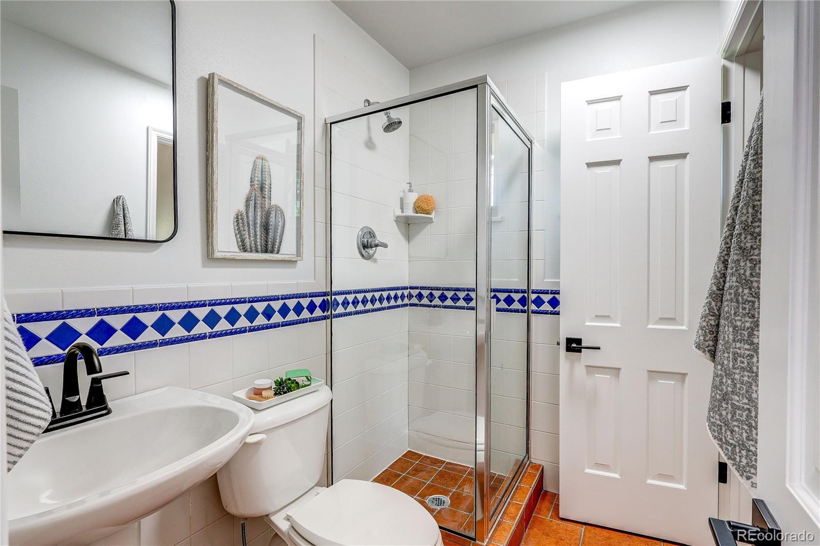 MLS Image #27 for 3304 s valentia court,denver, Colorado