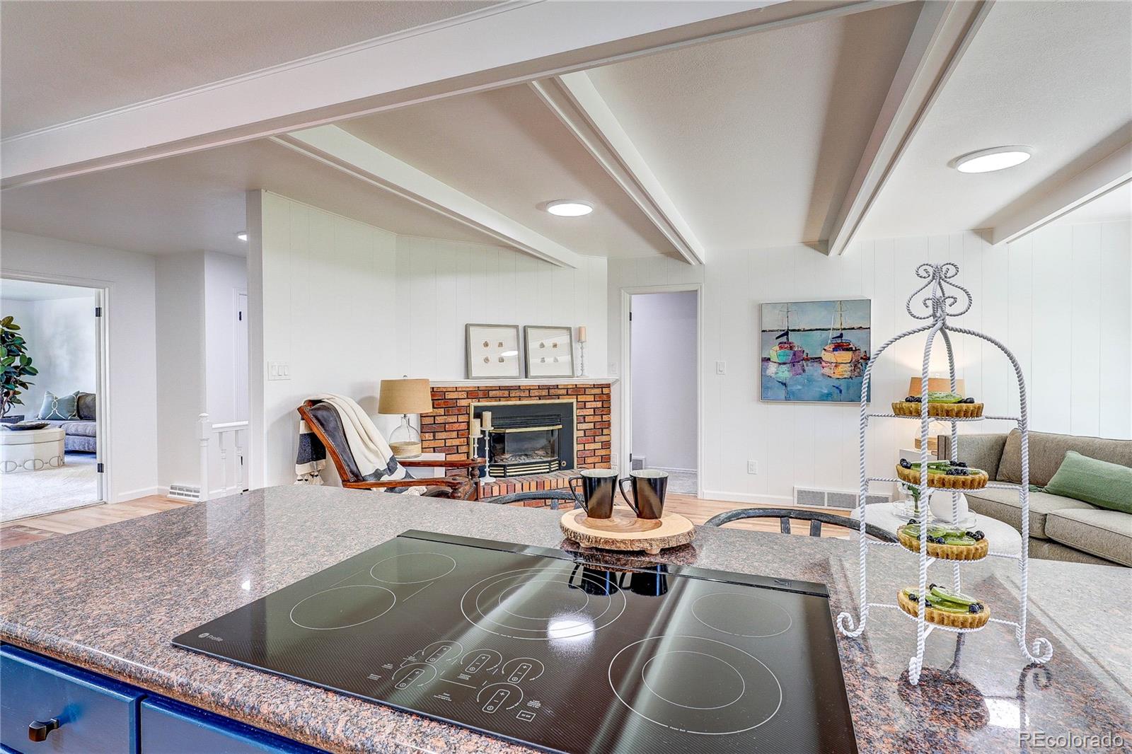 MLS Image #30 for 3304 s valentia court,denver, Colorado