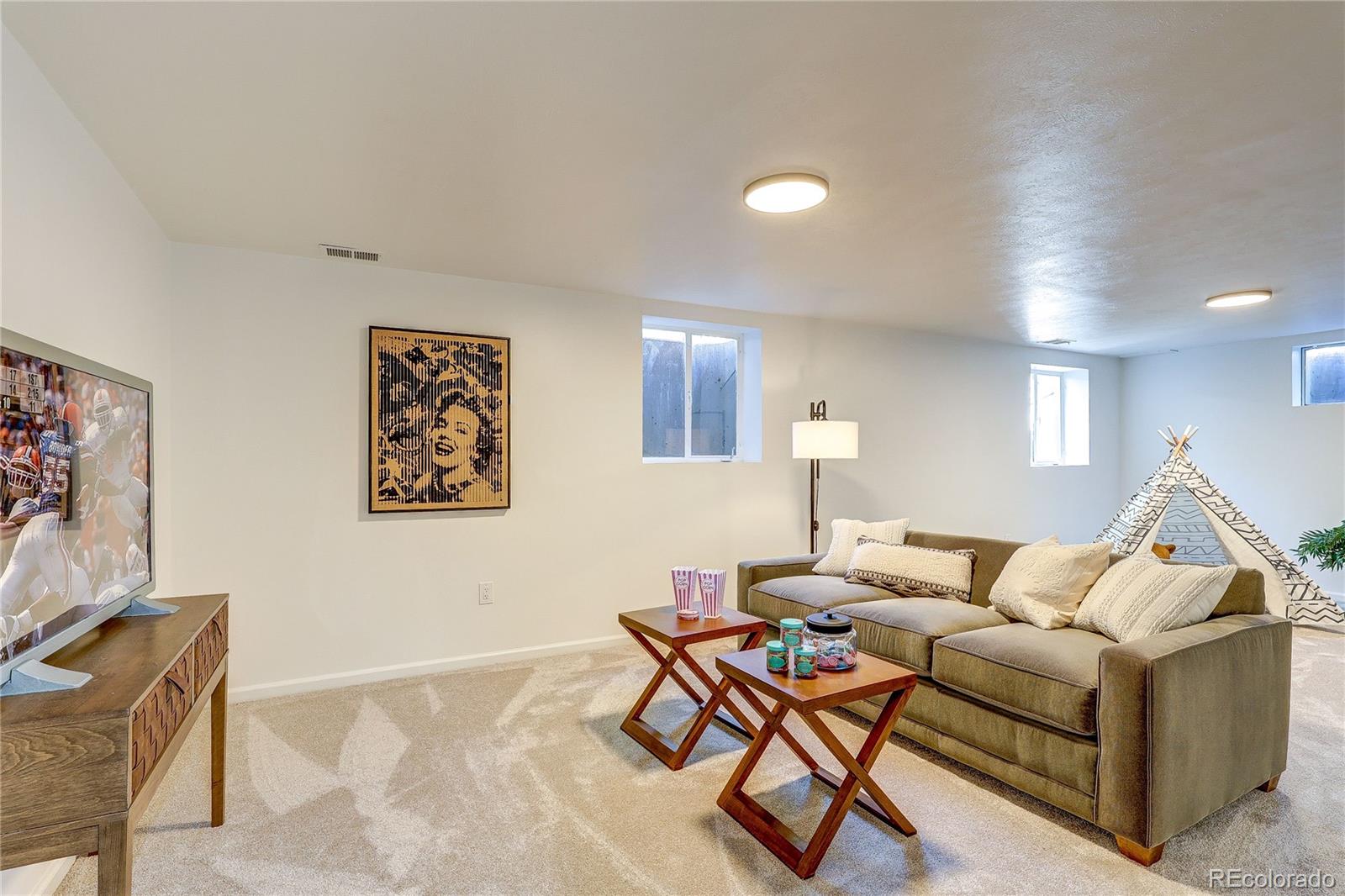 MLS Image #33 for 3304 s valentia court,denver, Colorado