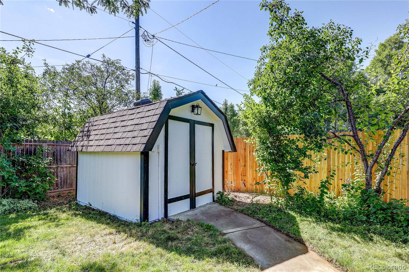 MLS Image #43 for 3304 s valentia court,denver, Colorado