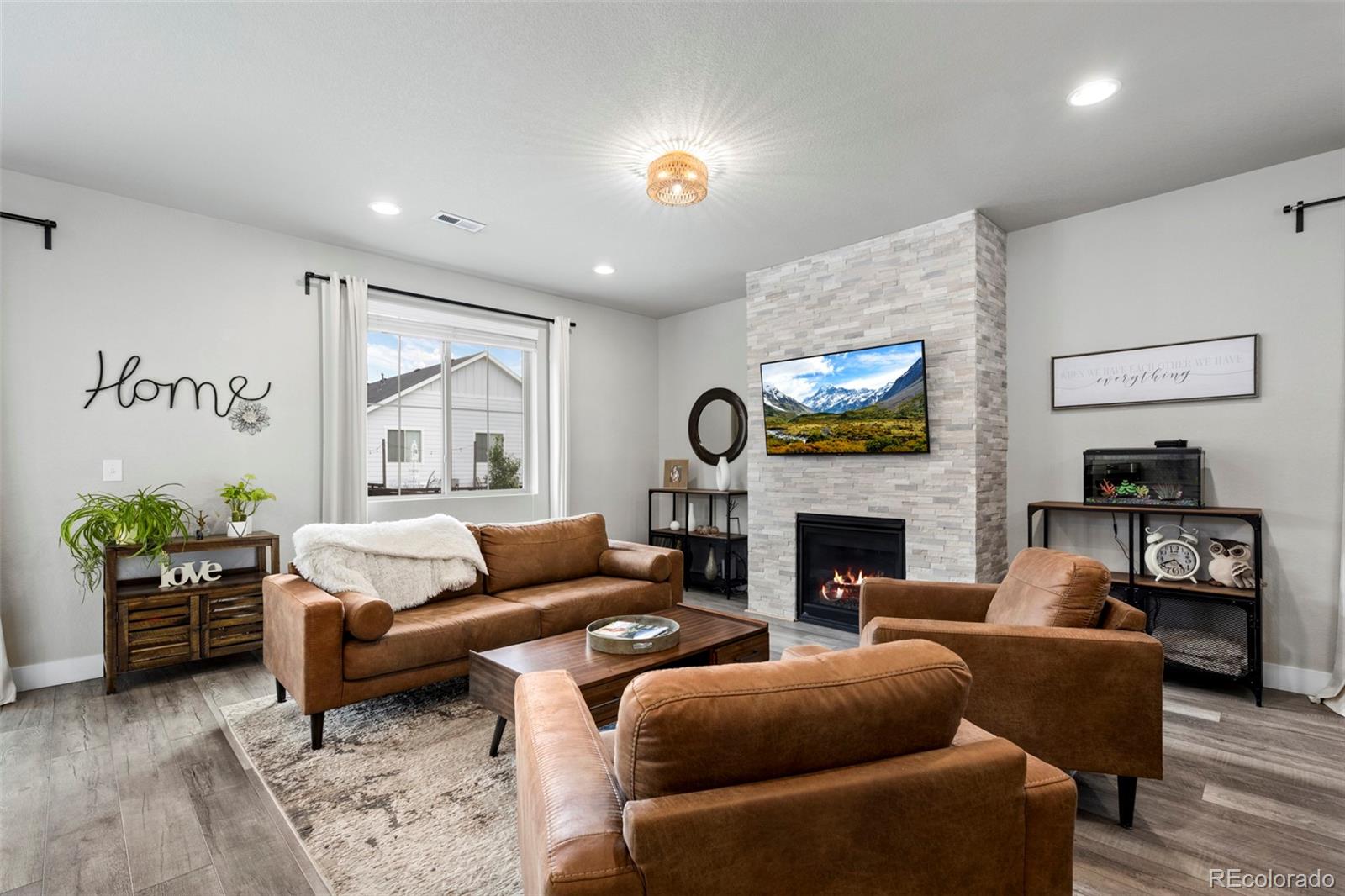 MLS Image #5 for 26786 e bayaud avenue,aurora, Colorado