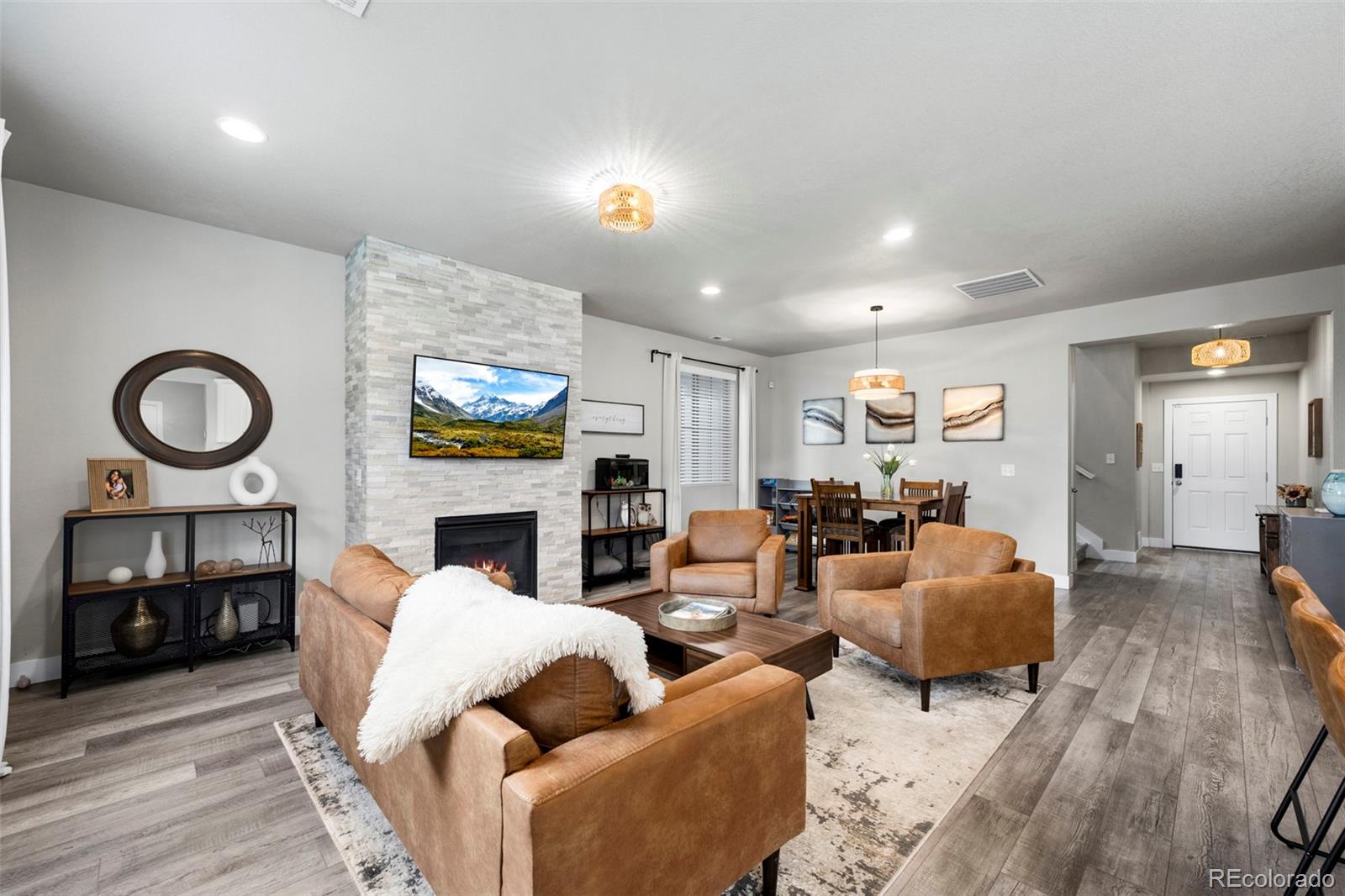 MLS Image #6 for 26786 e bayaud avenue,aurora, Colorado