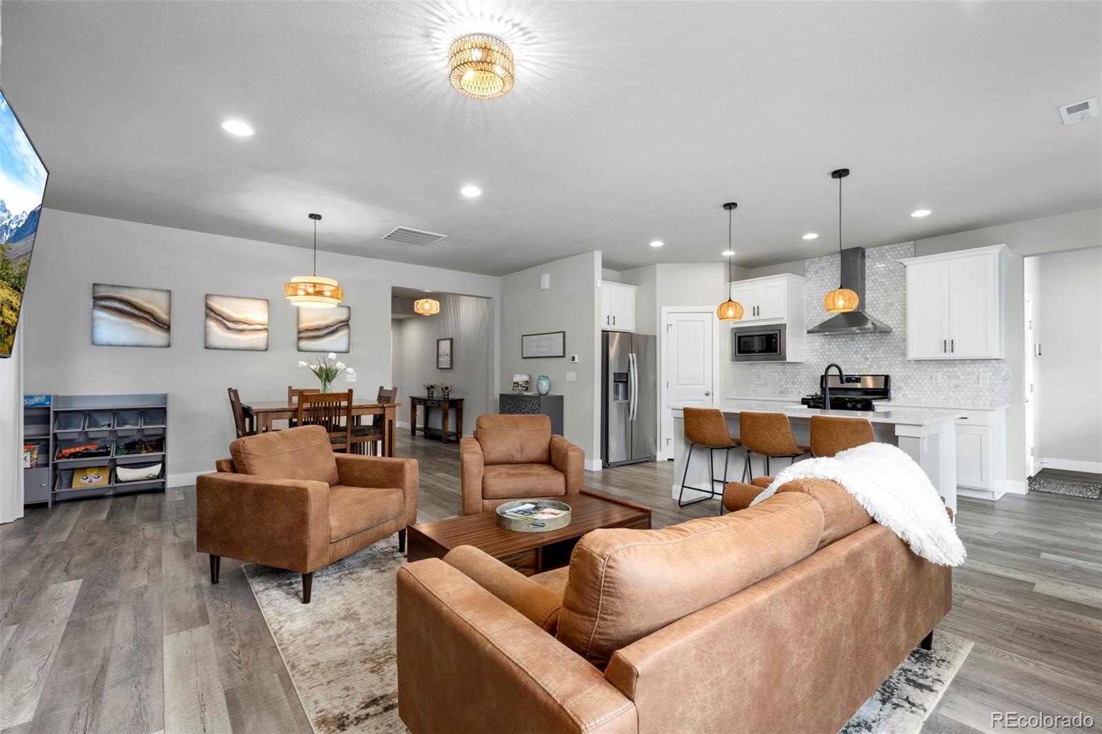 MLS Image #7 for 26786 e bayaud avenue,aurora, Colorado