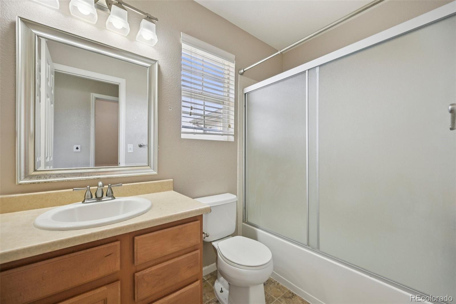 MLS Image #39 for 10565  memphis street,commerce city, Colorado