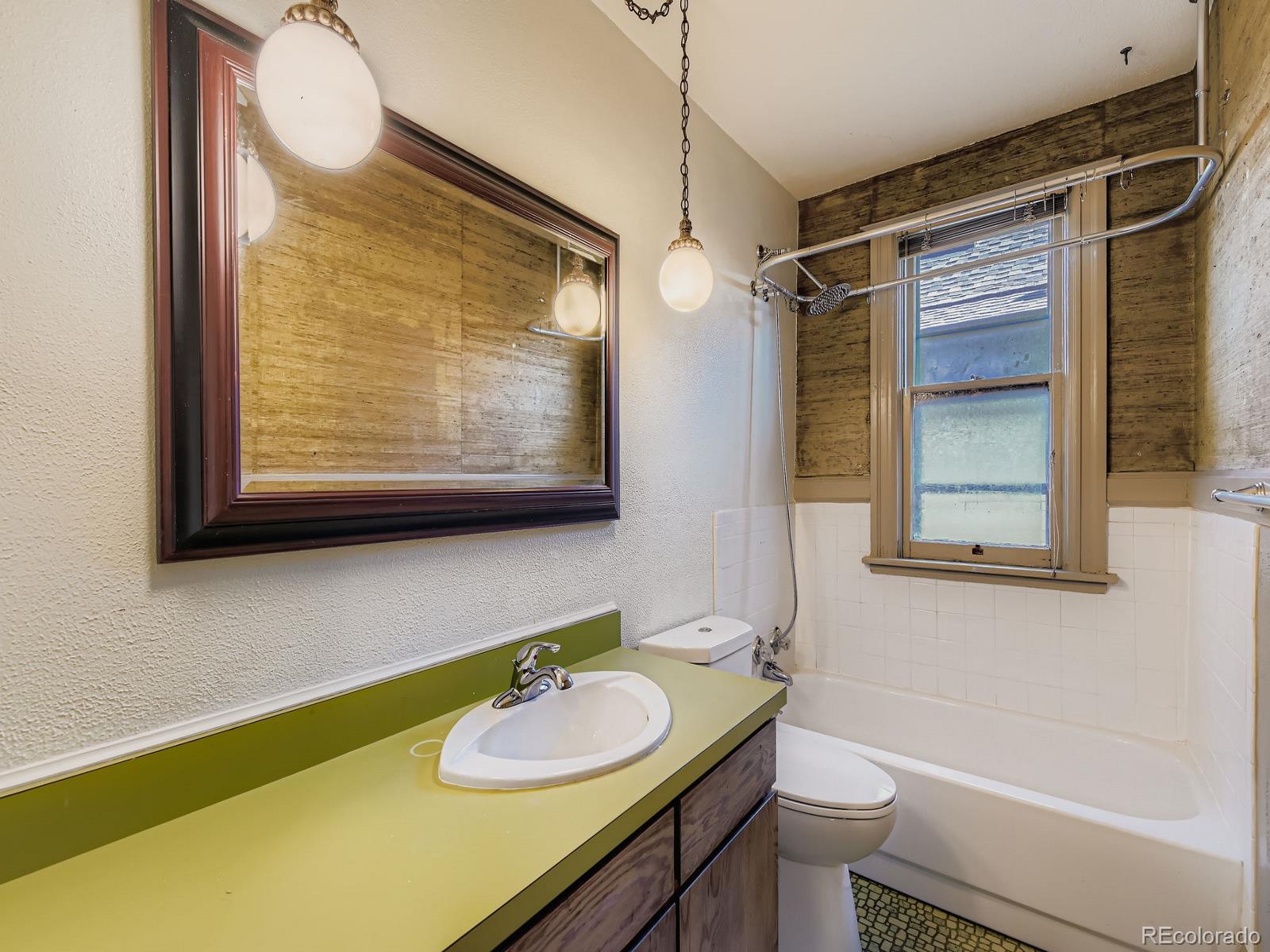 MLS Image #17 for 1467  saint paul street,denver, Colorado