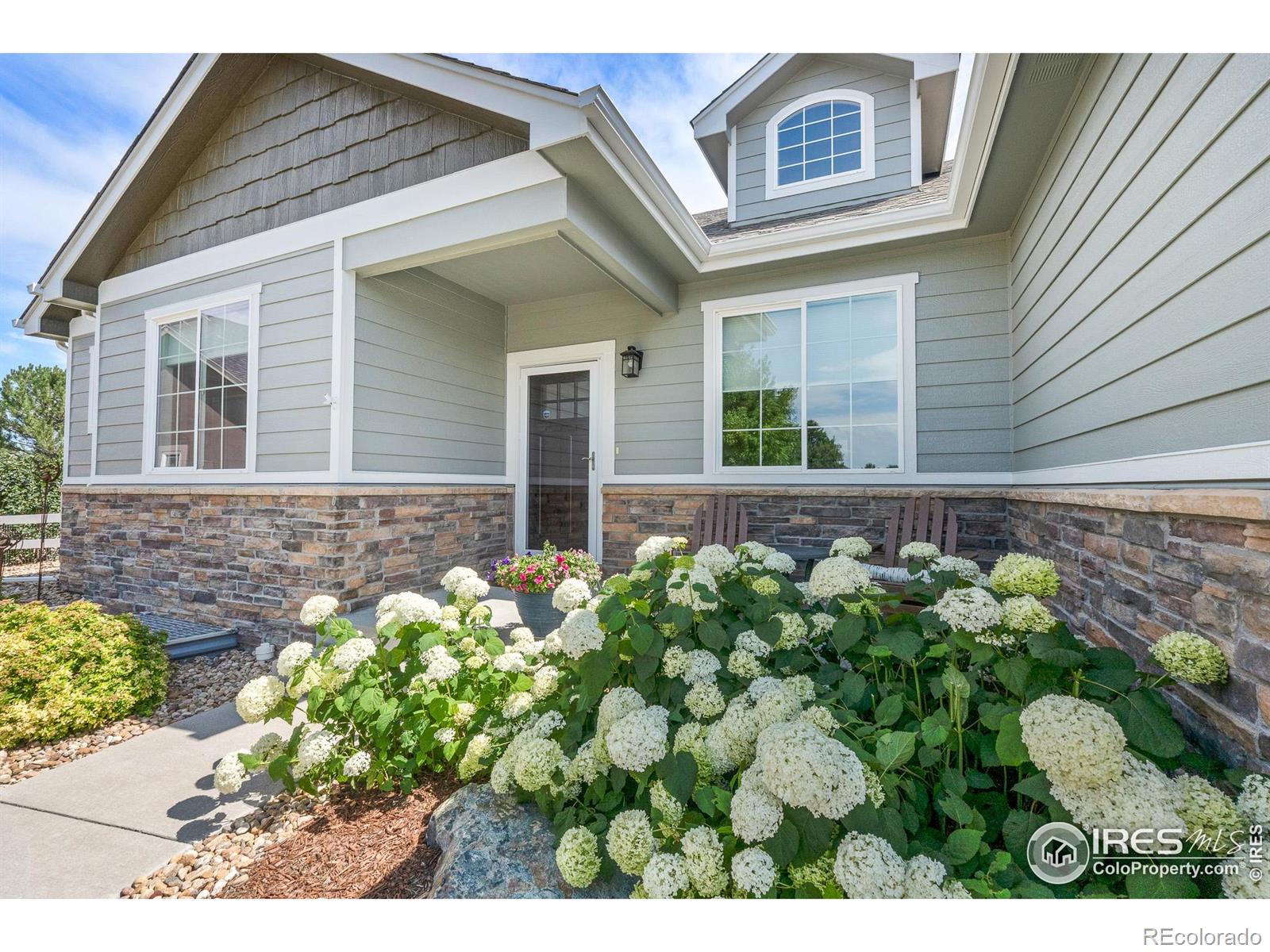 MLS Image #2 for 401  cascade court,johnstown, Colorado