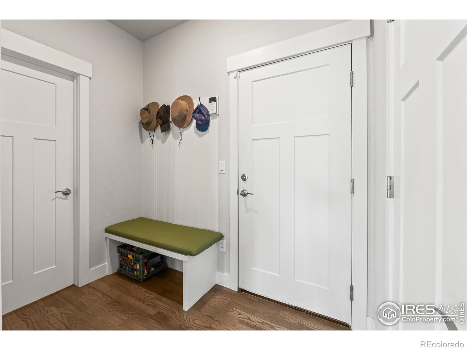 MLS Image #34 for 401  cascade court,johnstown, Colorado