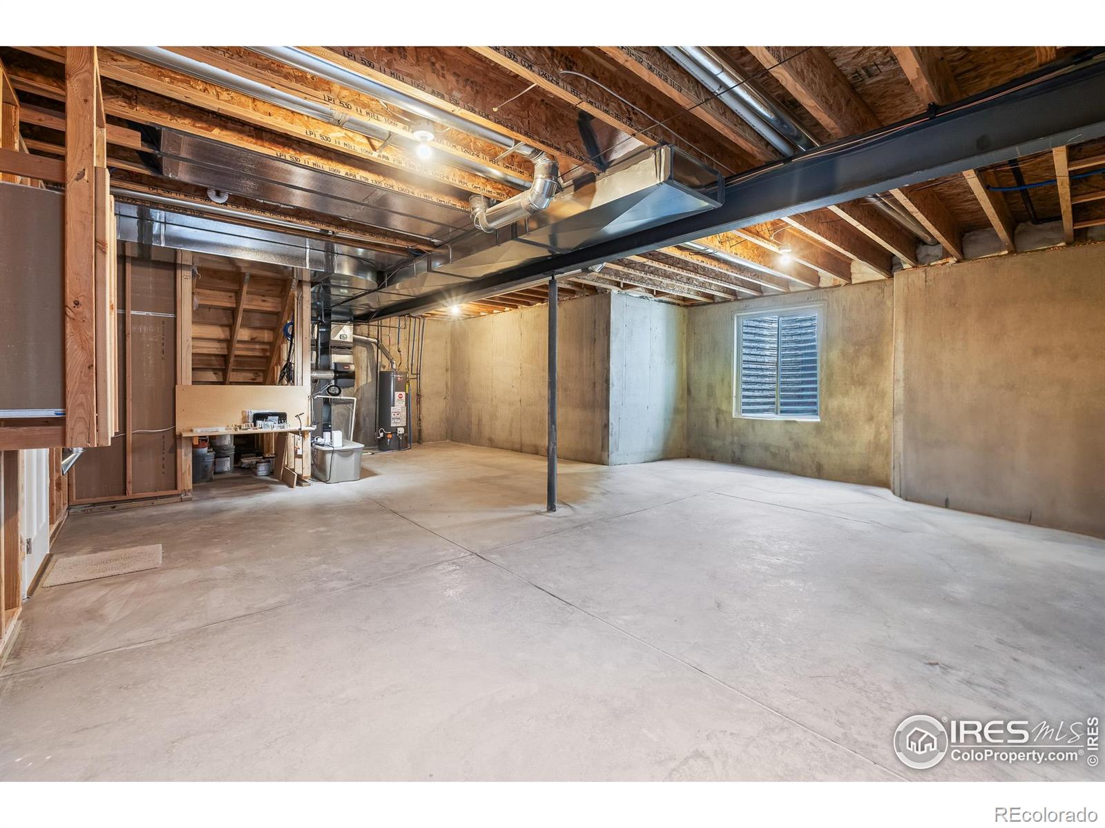 MLS Image #36 for 401  cascade court,johnstown, Colorado