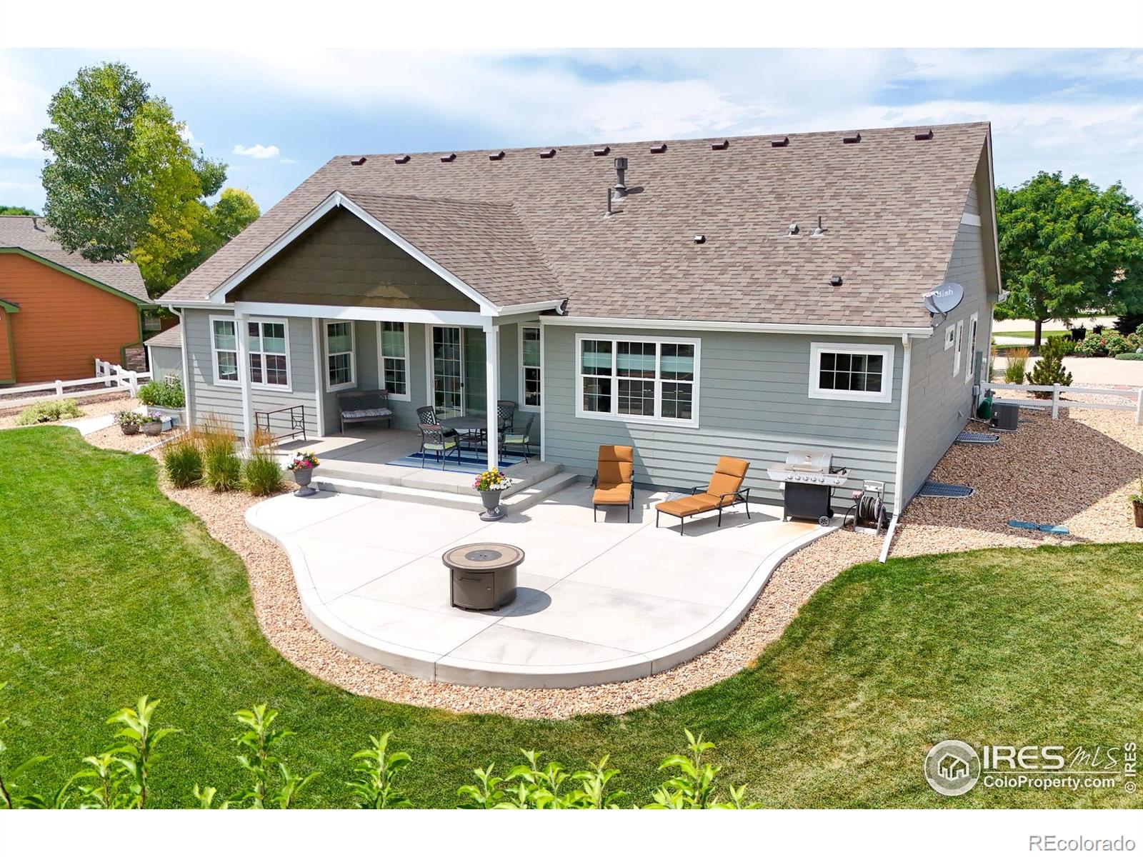 MLS Image #6 for 401  cascade court,johnstown, Colorado