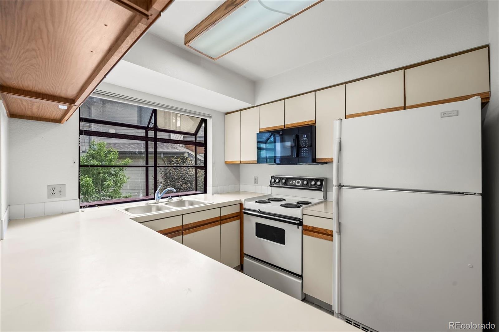 MLS Image #11 for 4636  chestnut lane,boulder, Colorado