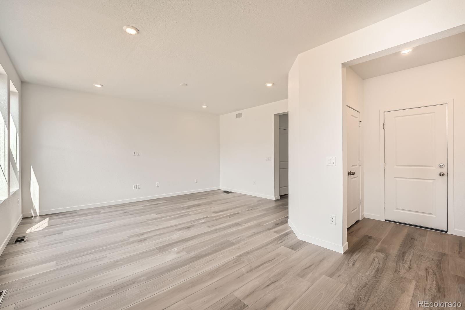 MLS Image #2 for 28674 e 7th avenue,watkins, Colorado