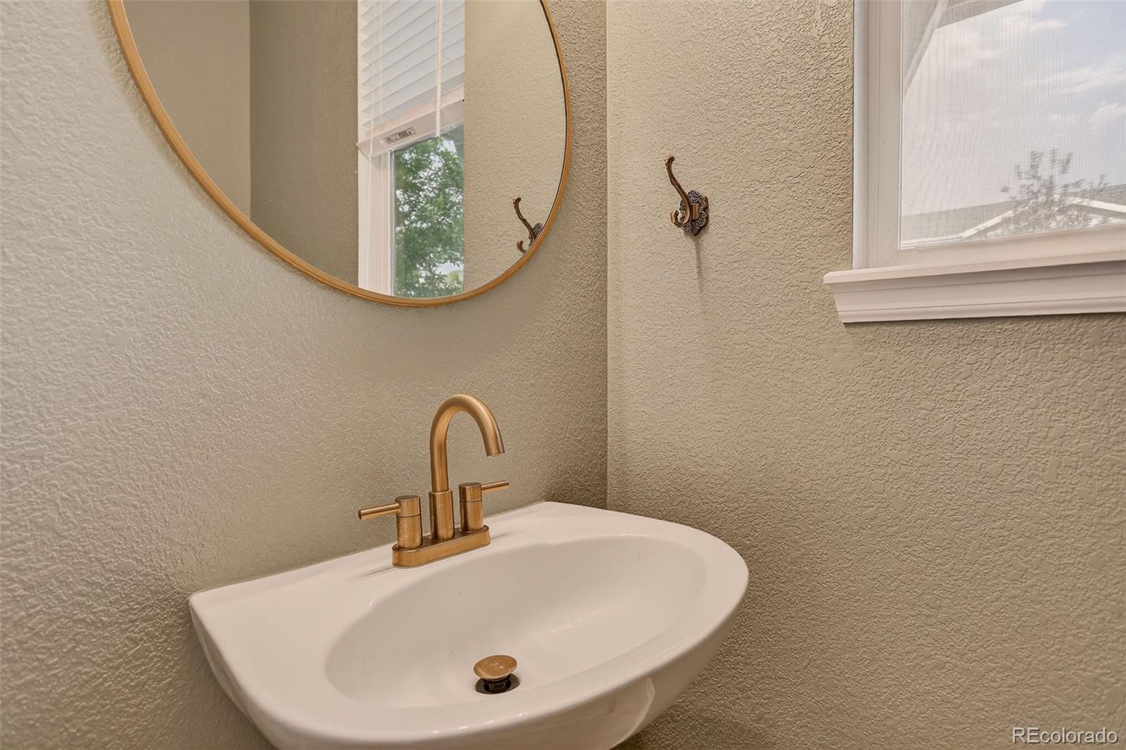 MLS Image #27 for 4434 s independence court,littleton, Colorado