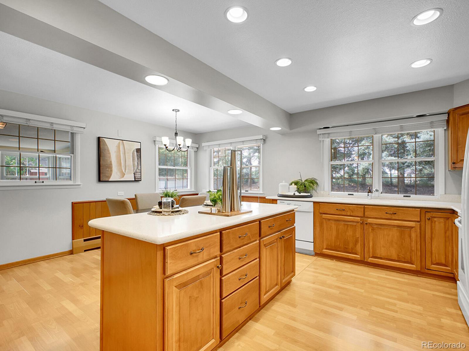 MLS Image #11 for 5895 w plymouth drive,littleton, Colorado