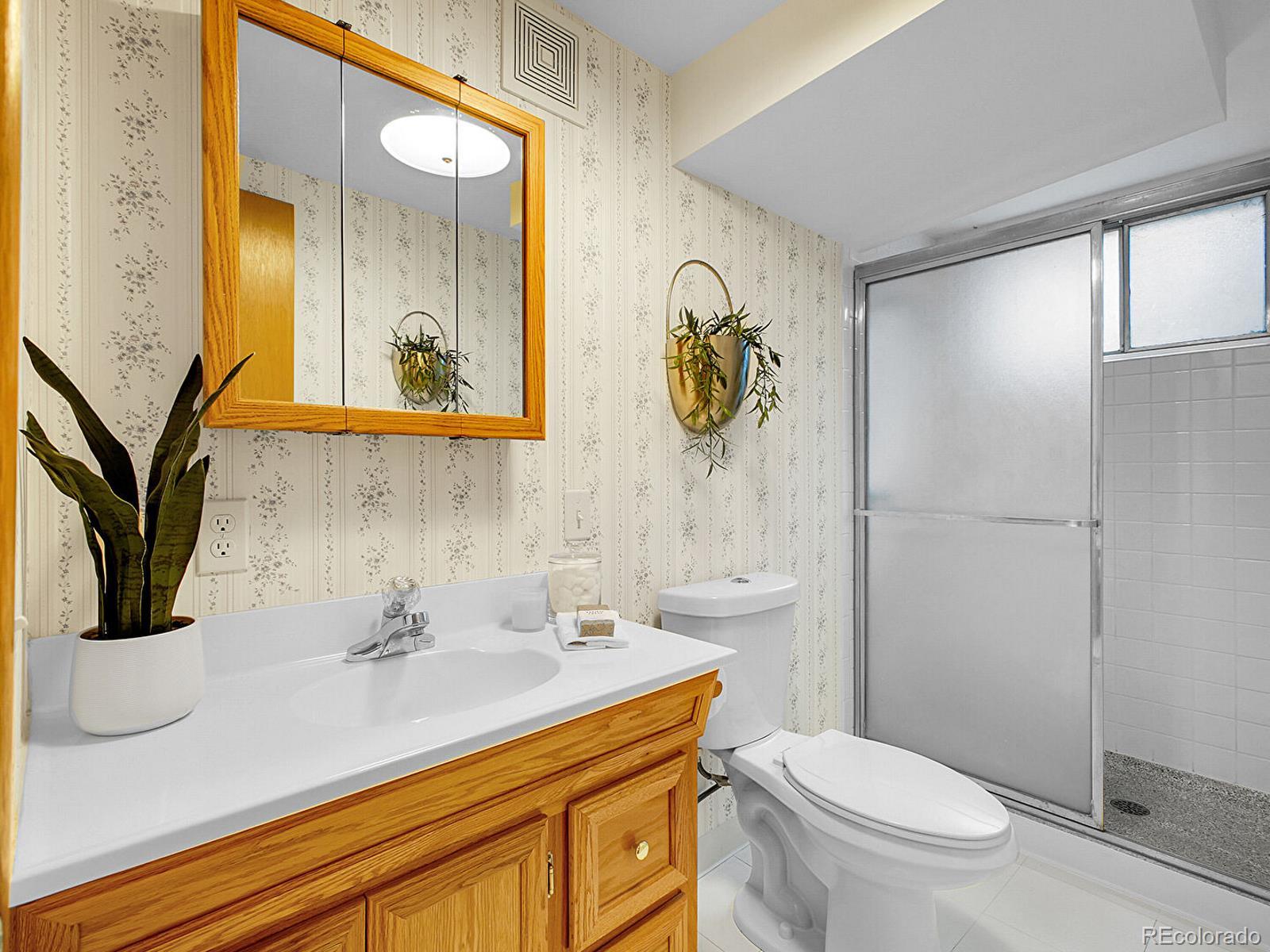 MLS Image #29 for 5895 w plymouth drive,littleton, Colorado