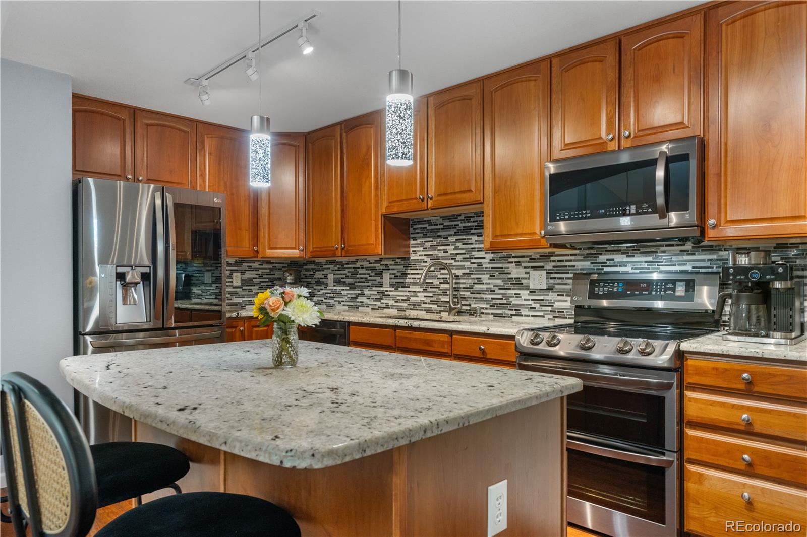 MLS Image #4 for 9796 w freiburg drive,littleton, Colorado