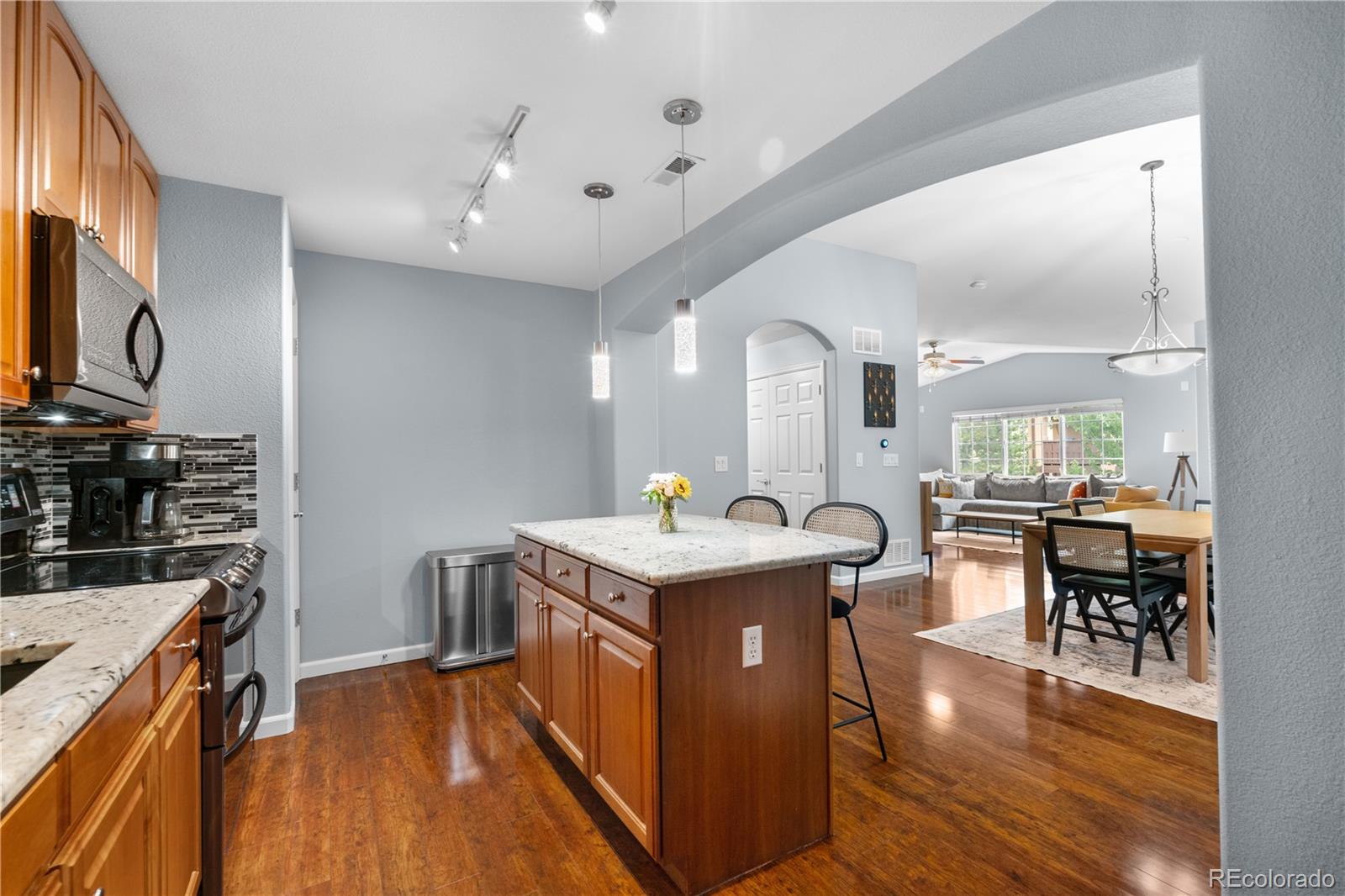 MLS Image #5 for 9796 w freiburg drive,littleton, Colorado