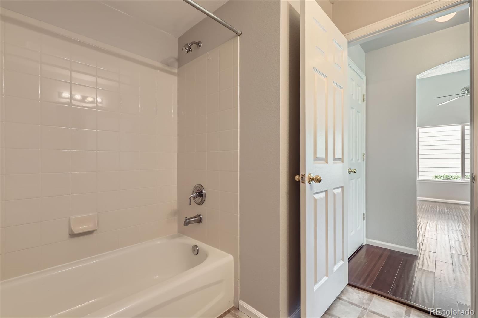MLS Image #14 for 4734  perth street,denver, Colorado