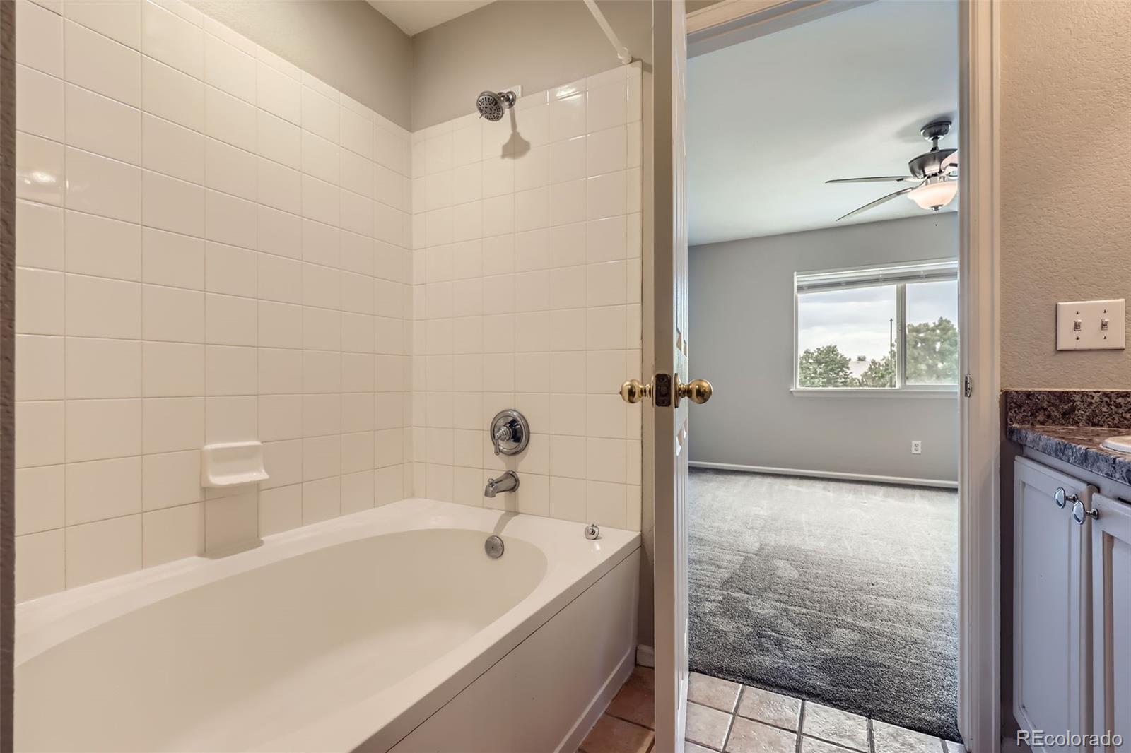 MLS Image #18 for 4734  perth street,denver, Colorado