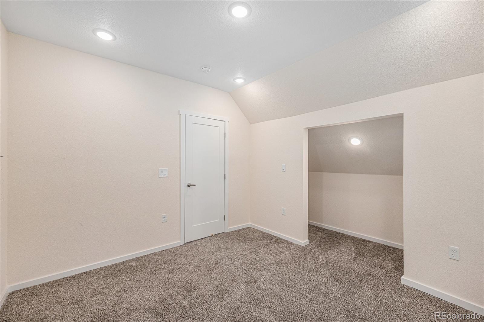 MLS Image #16 for 2328 n race street,denver, Colorado