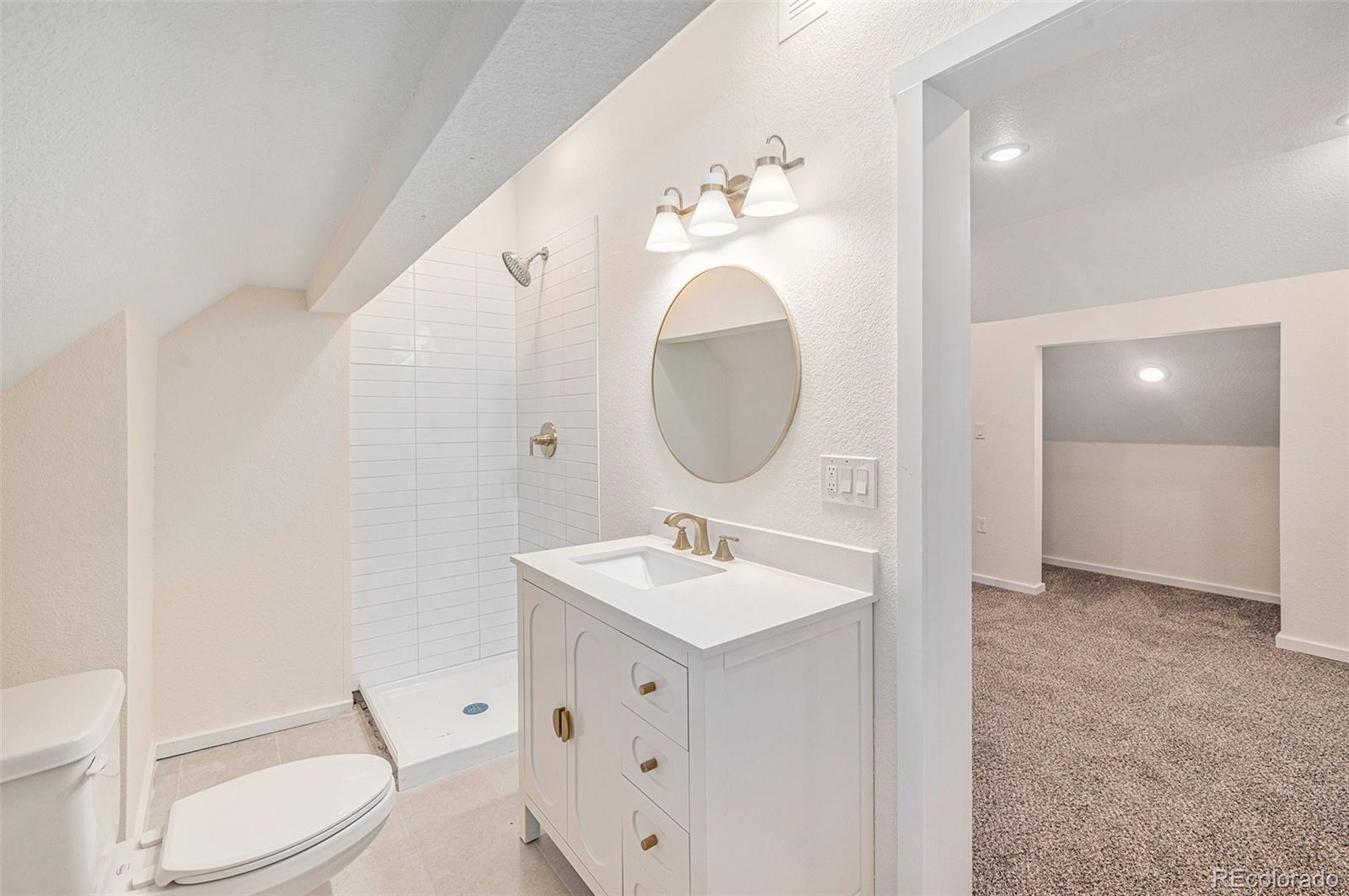 MLS Image #21 for 2328 n race street,denver, Colorado