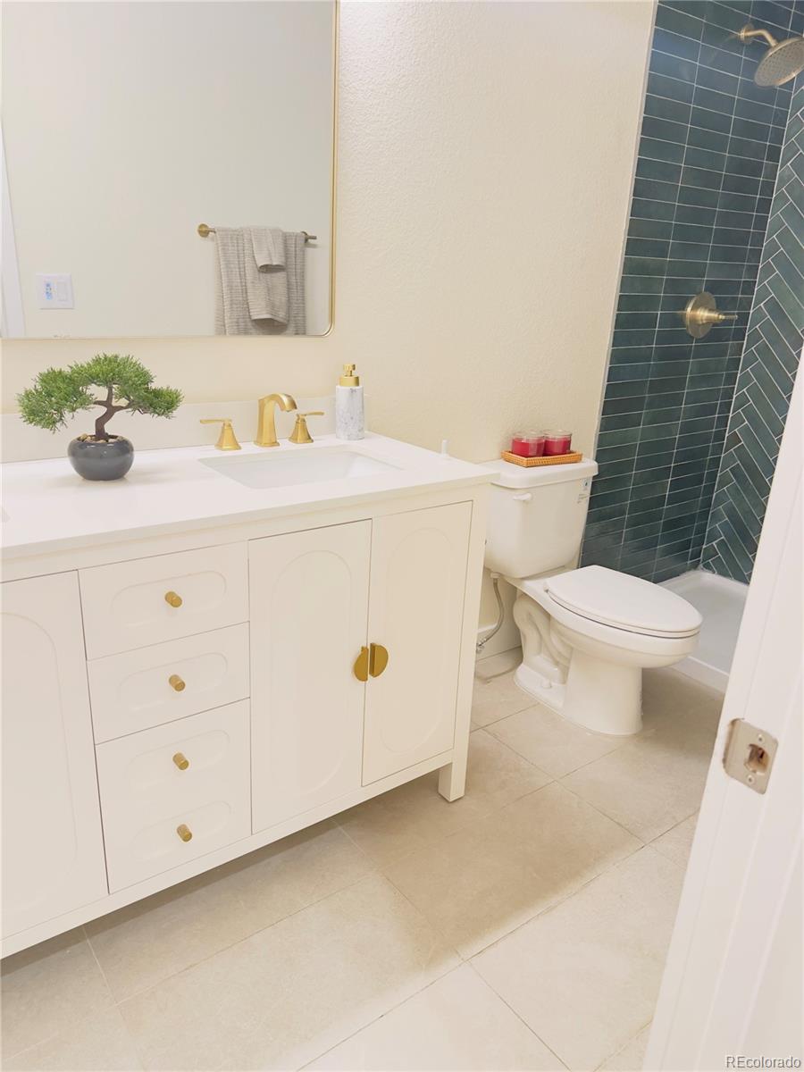 MLS Image #4 for 2328 n race street,denver, Colorado