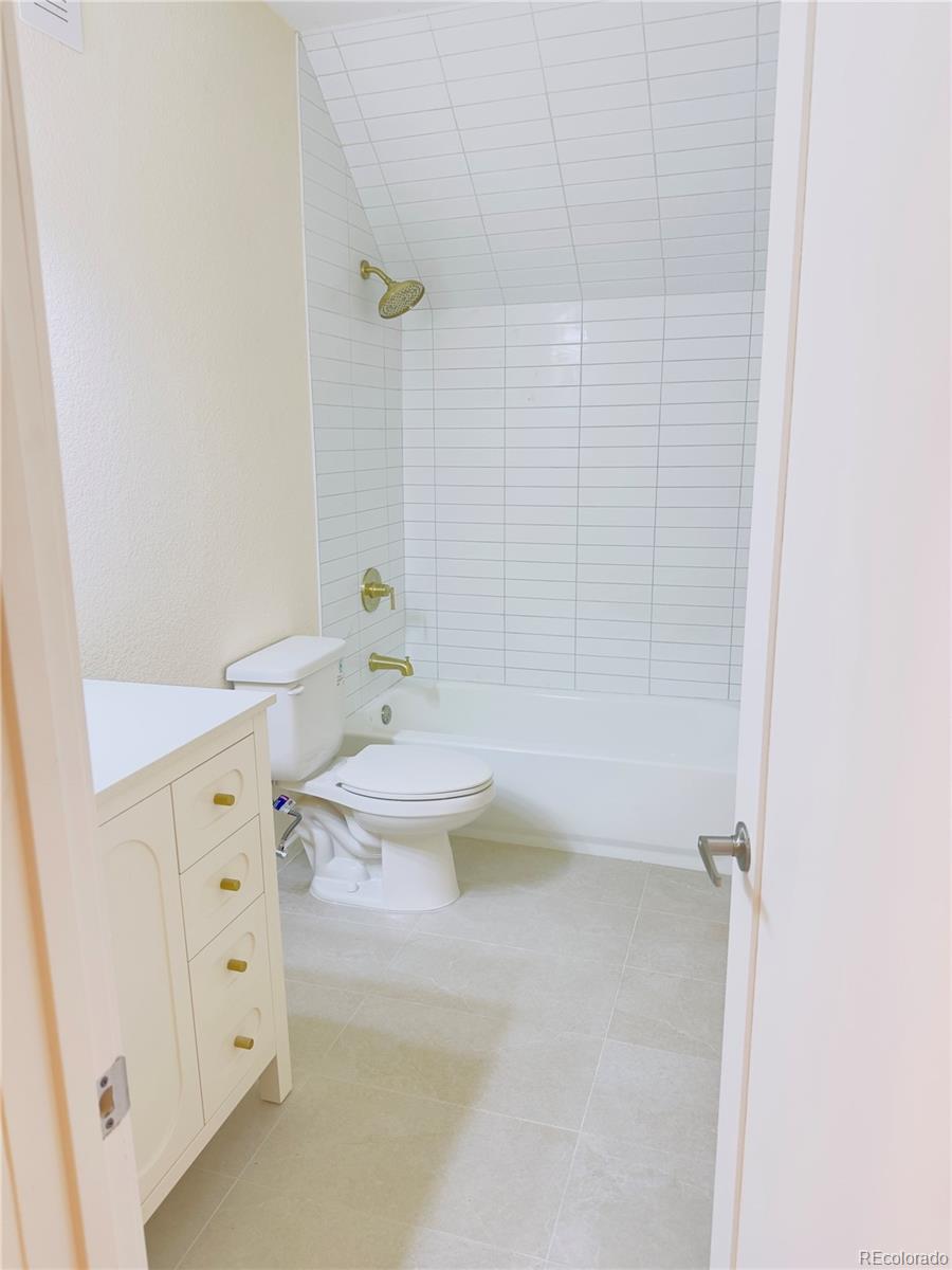 MLS Image #9 for 2328 n race street,denver, Colorado