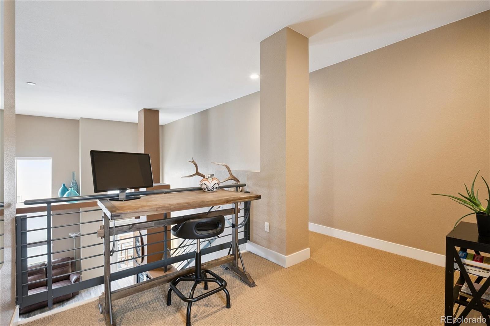 MLS Image #14 for 2378 s wheeling circle,aurora, Colorado