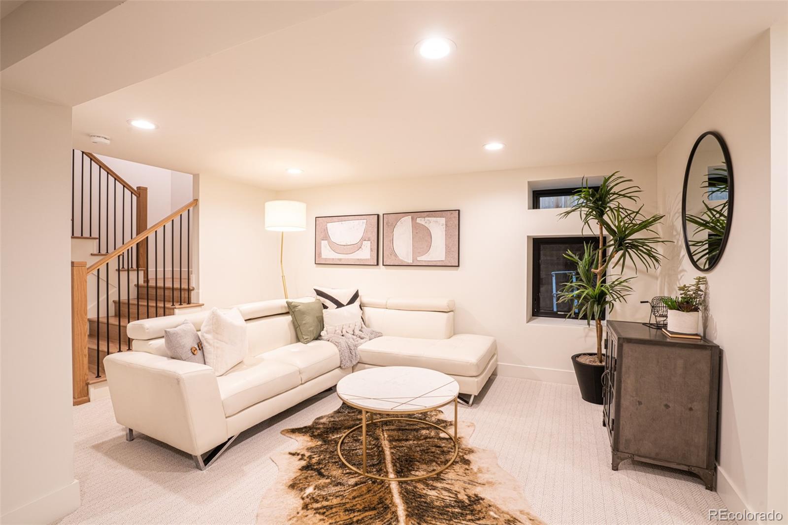 MLS Image #23 for 1158 s vine street,denver, Colorado
