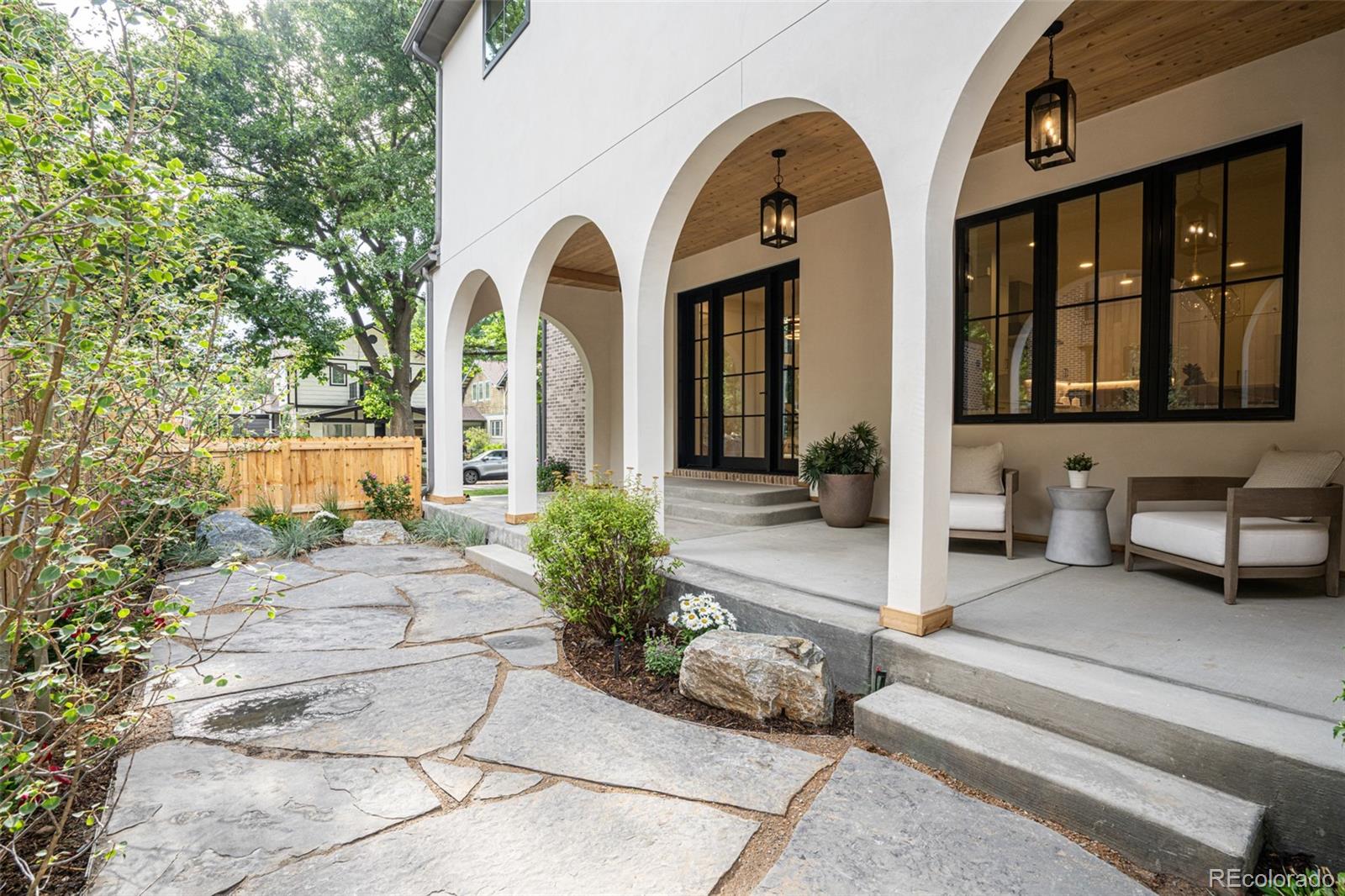 MLS Image #5 for 1158 s vine street,denver, Colorado