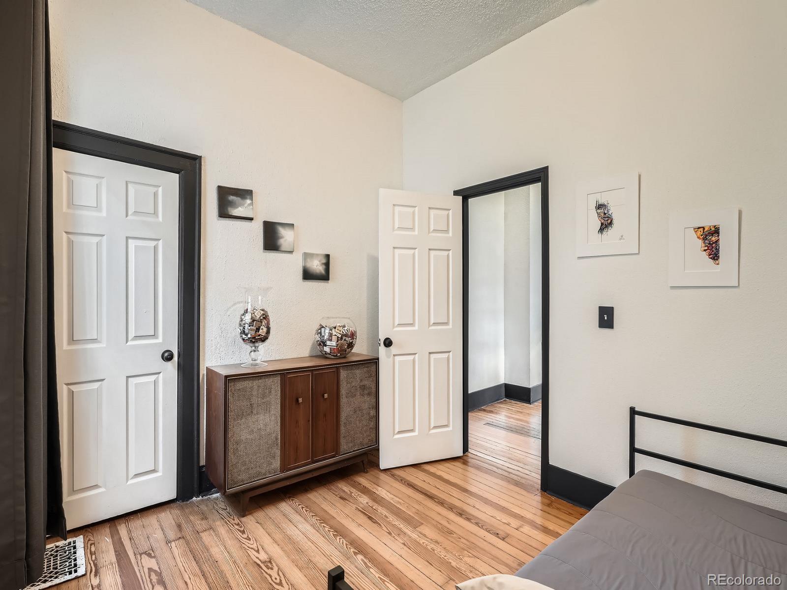 MLS Image #14 for 3310 n gilpin street,denver, Colorado