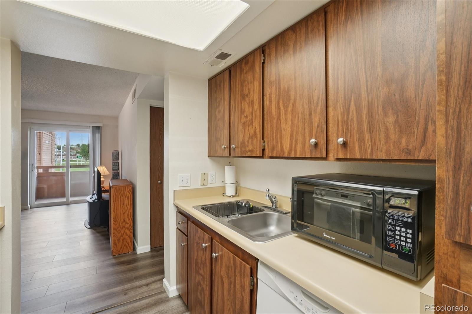 MLS Image #11 for 4671 s decatur street 231,englewood, Colorado