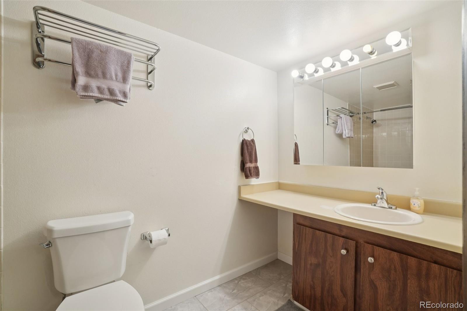 MLS Image #16 for 4671 s decatur street 231,englewood, Colorado