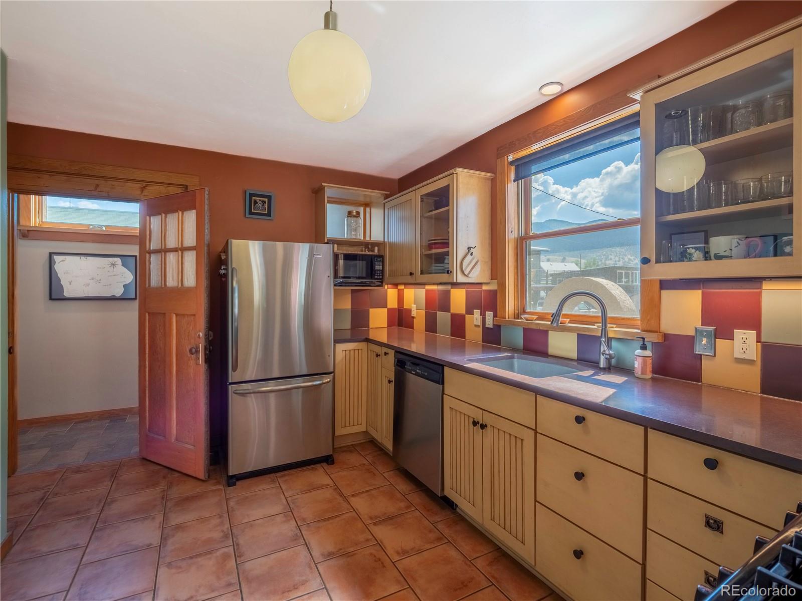 MLS Image #10 for 218 e third street,salida, Colorado
