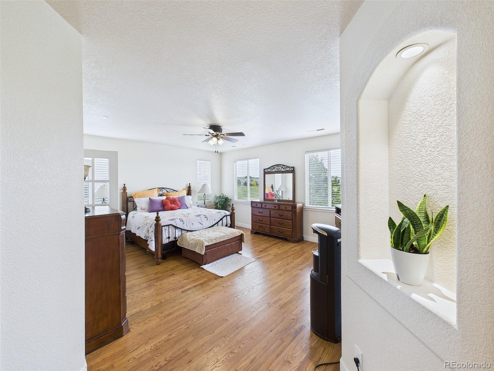 MLS Image #16 for 837  glenarbor circle,longmont, Colorado