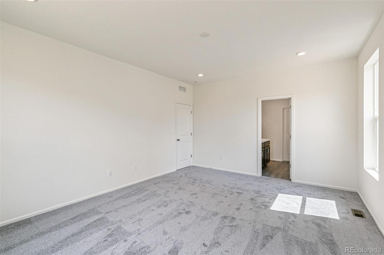 MLS Image #18 for 13322 e 110th way,commerce city, Colorado