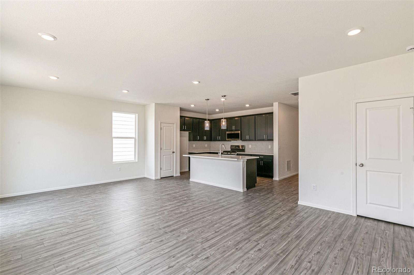 MLS Image #4 for 13322 e 110th way,commerce city, Colorado