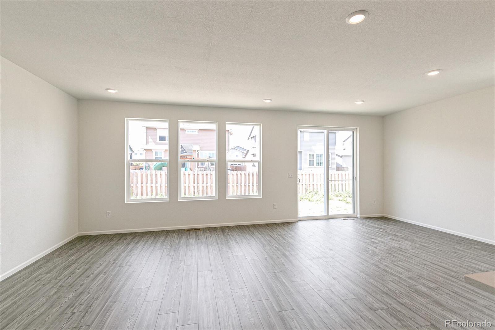 MLS Image #7 for 13322 e 110th way,commerce city, Colorado