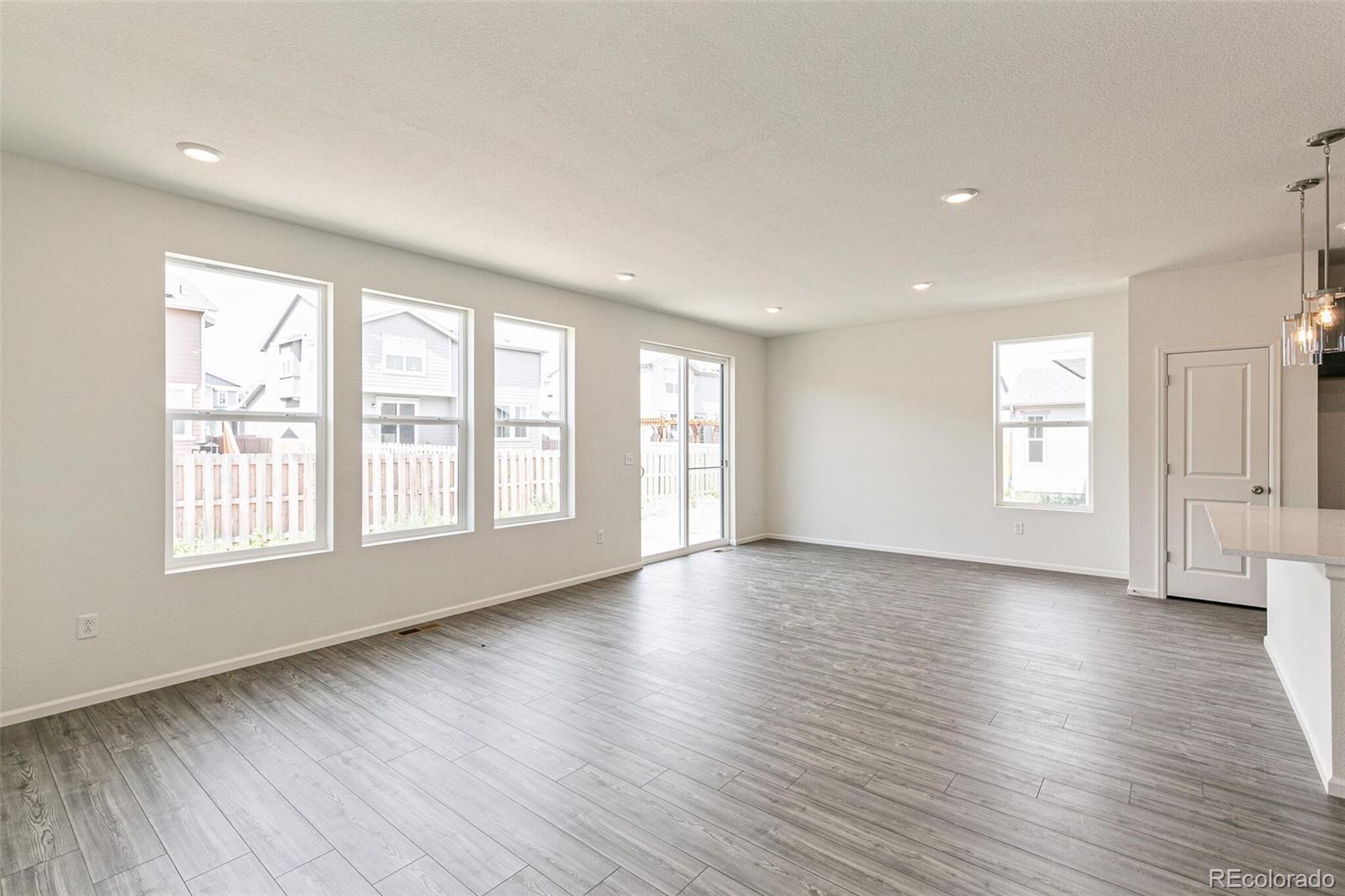 MLS Image #8 for 13322 e 110th way,commerce city, Colorado