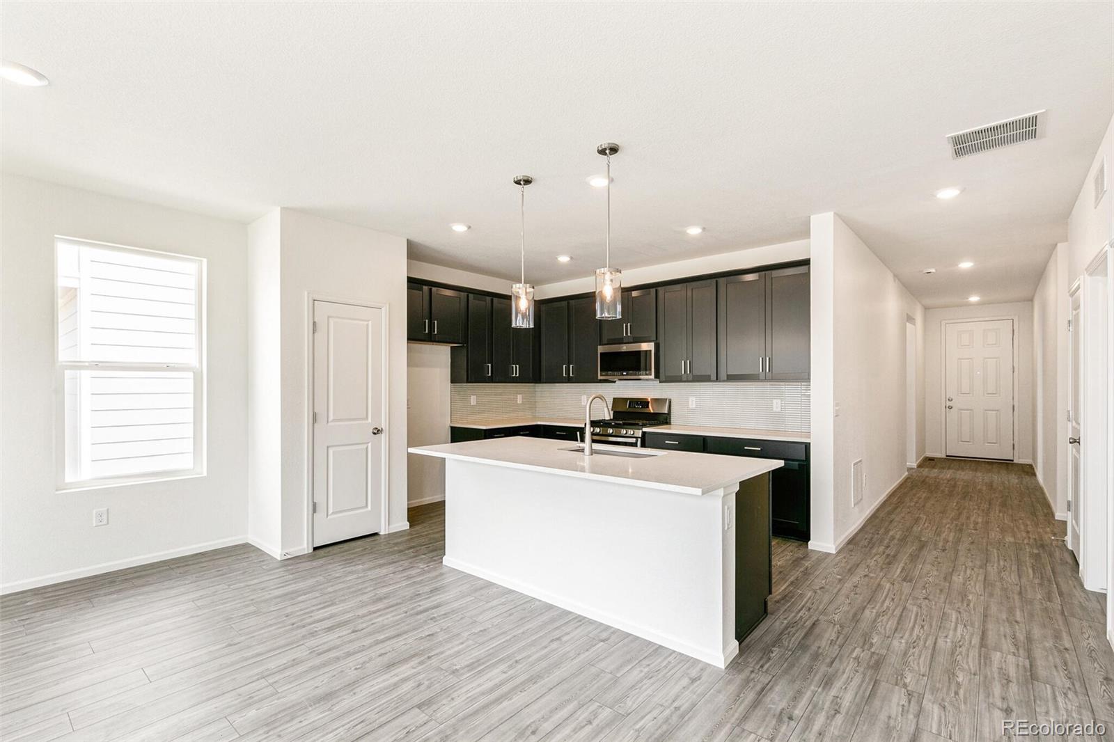 MLS Image #9 for 13322 e 110th way,commerce city, Colorado