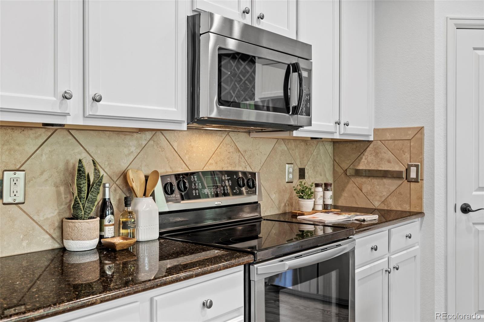 MLS Image #9 for 923  mircos street,erie, Colorado