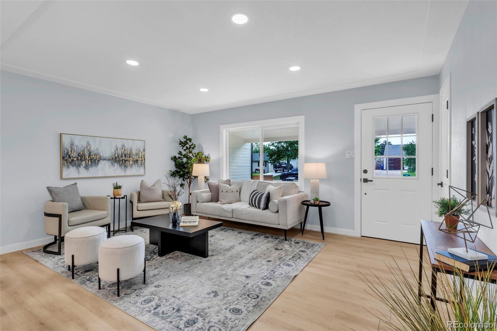 MLS Image #5 for 3323 s glencoe street,denver, Colorado