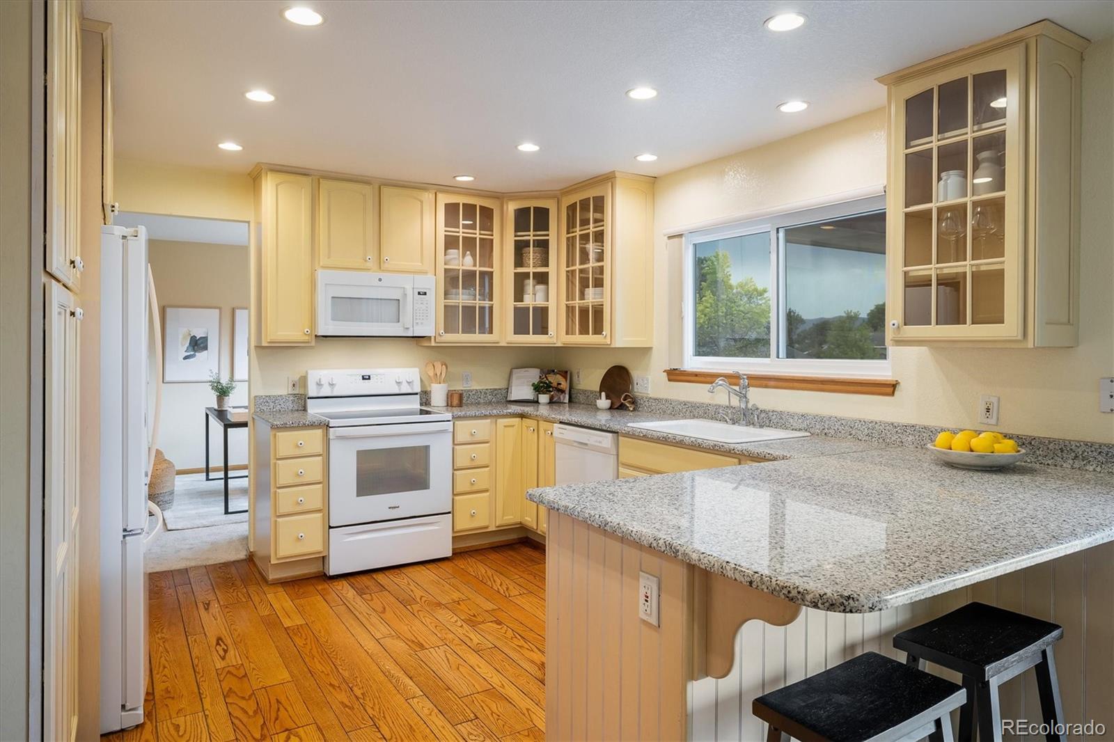 MLS Image #10 for 8485 s piney point street,highlands ranch, Colorado