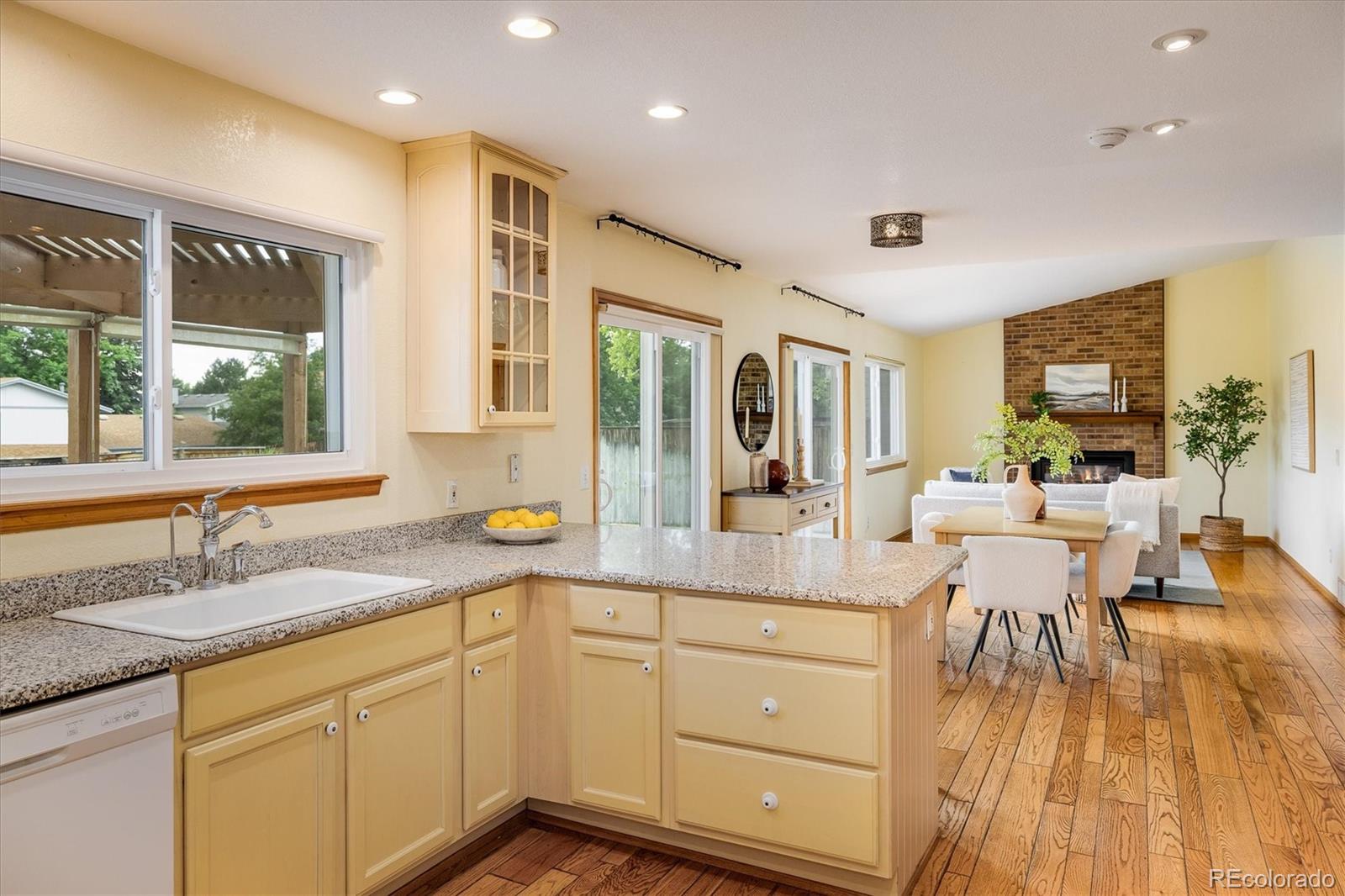 MLS Image #11 for 8485 s piney point street,highlands ranch, Colorado