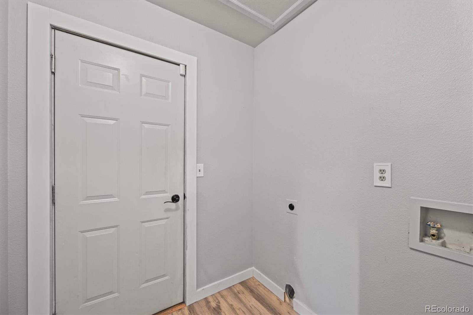 MLS Image #10 for 10426 w 84th place,arvada, Colorado