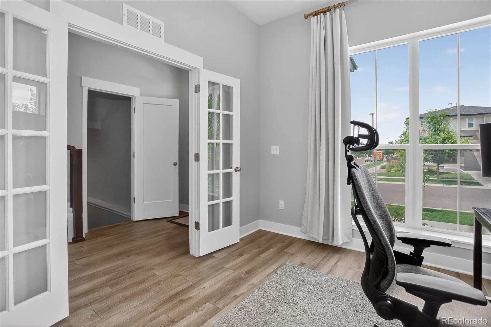 MLS Image #16 for 21554 e 59th drive,aurora, Colorado