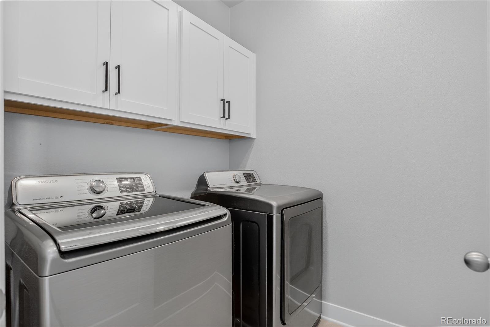 MLS Image #18 for 21554 e 59th drive,aurora, Colorado