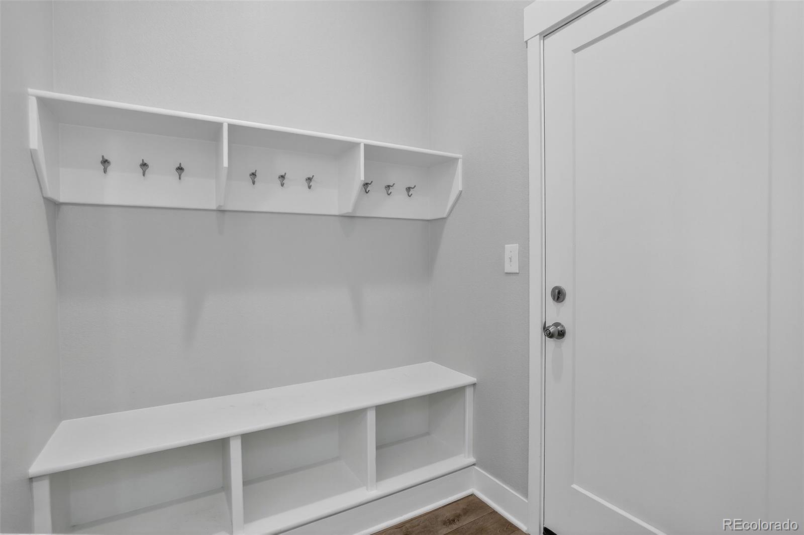 MLS Image #19 for 21554 e 59th drive,aurora, Colorado
