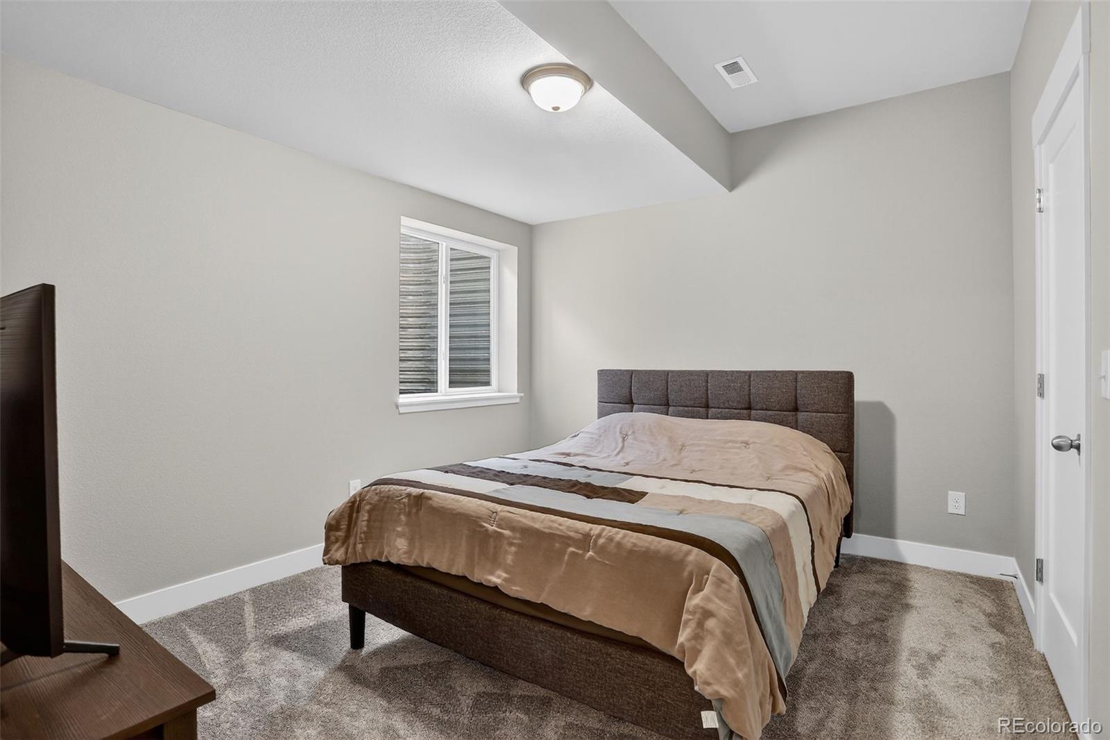 MLS Image #36 for 21554 e 59th drive,aurora, Colorado