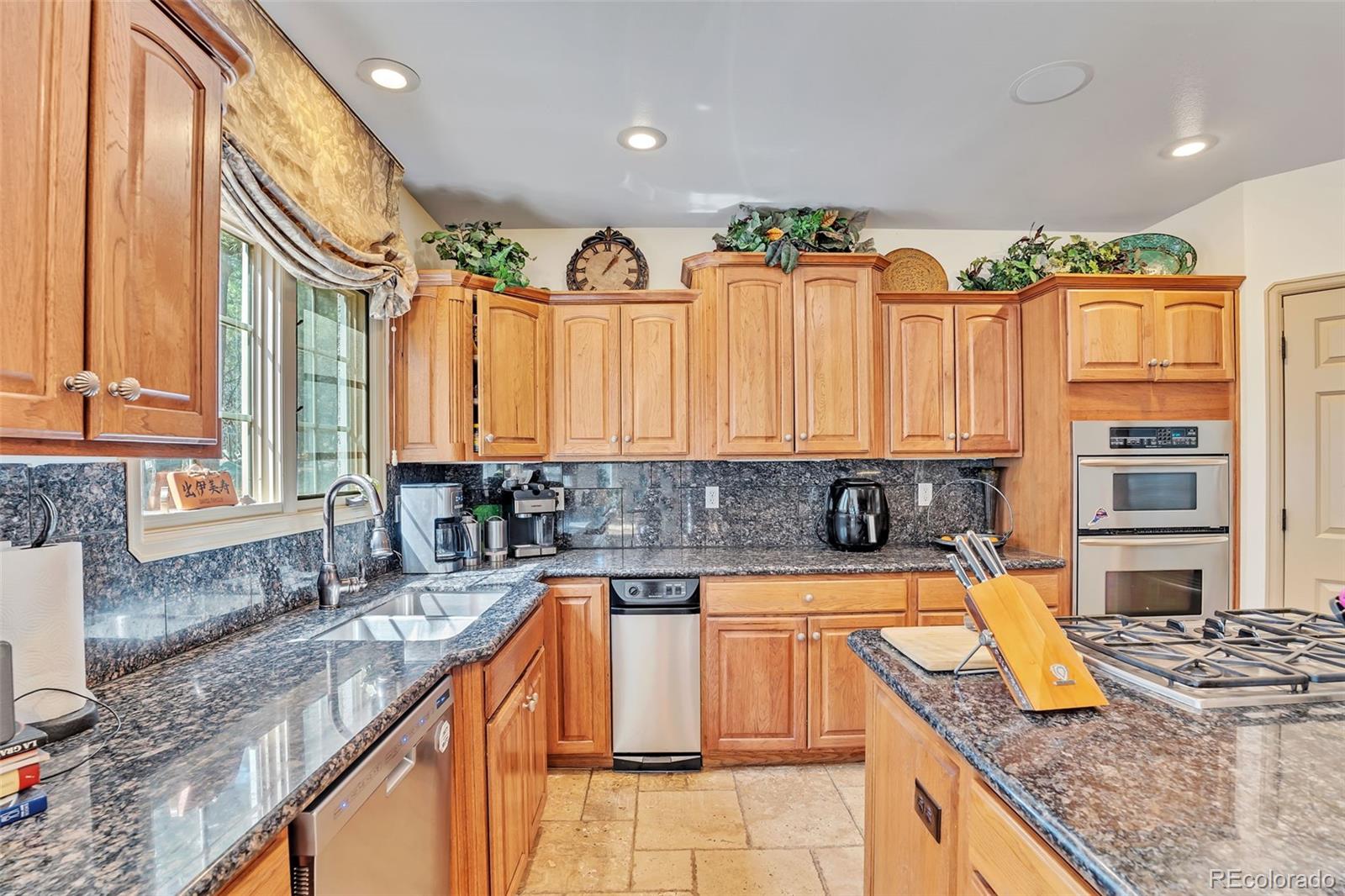 MLS Image #11 for 583  silver oak grove,colorado springs, Colorado